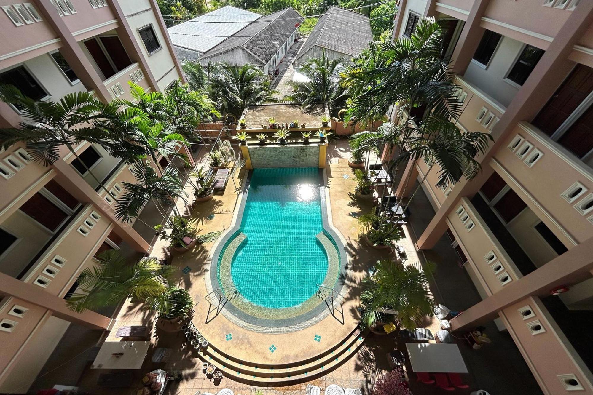 SB Park Mansion Hotel Phuket Bagian luar foto